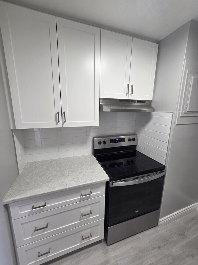 Photo - 357 Hoffman St Unit 408