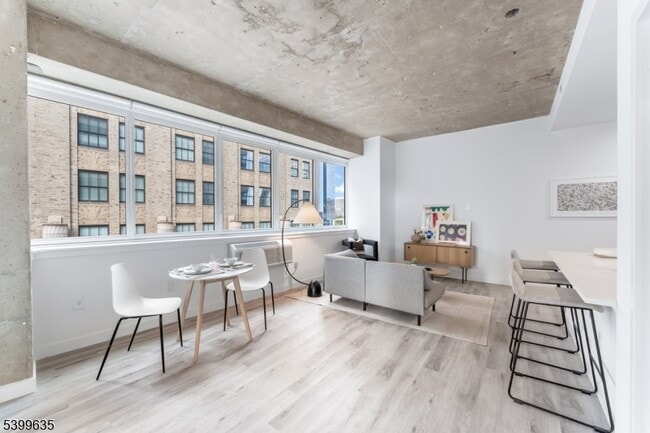 Photo - 10 Commerce Ct Unit 2D