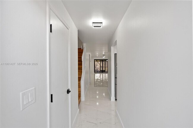 Photo - 9740 NW 10th St