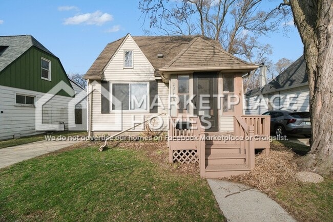 Building Photo - 23115 Tawas Ave