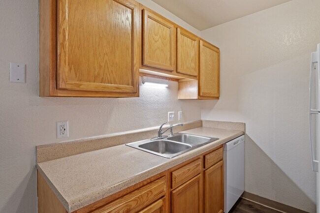 Prairie Creek Apartments