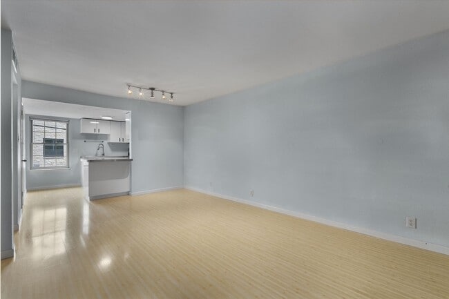 Photo - Prime 2 Bed 1 Bath in 78704 Near Downtown Austin