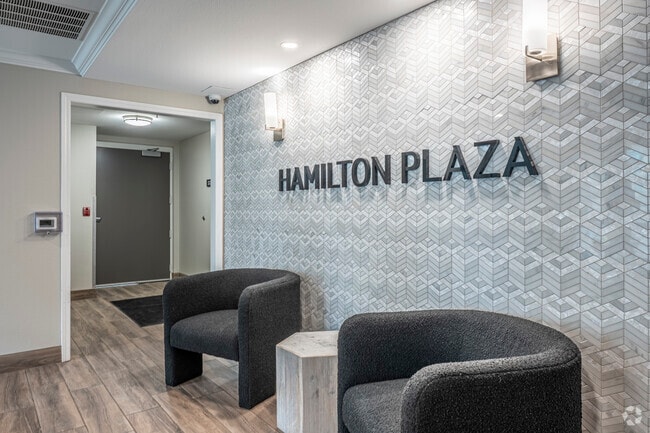 Hamilton Plaza
