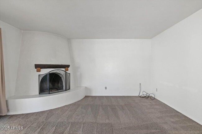 Photo - 5702 E Camelback Rd