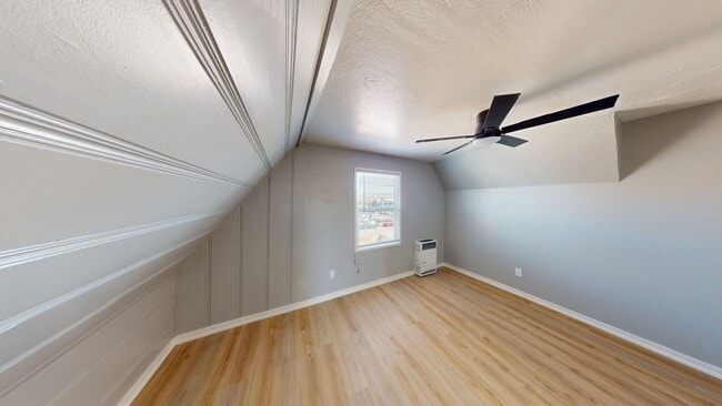 Photo - 3619-3619 San Leandro St Unit B