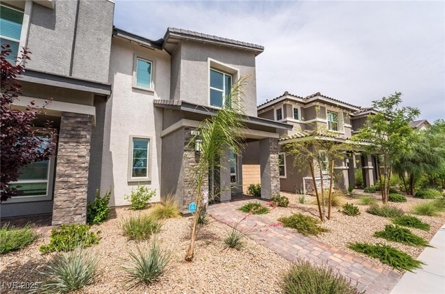 Photo - 128 Kimberlite Dr