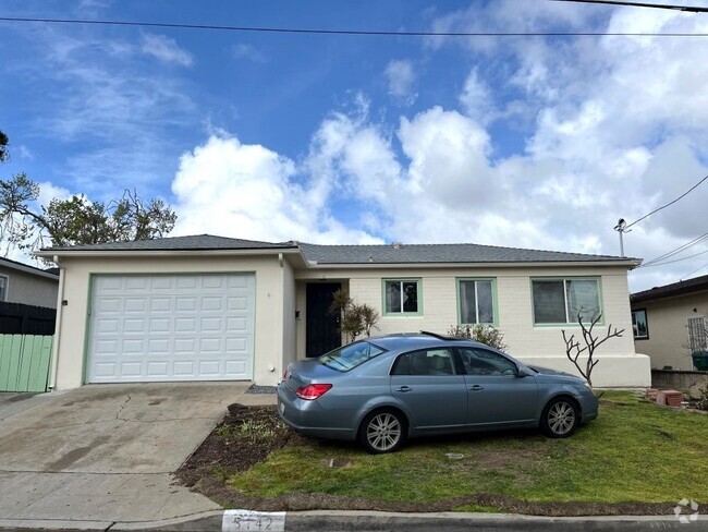 Building Photo - 5142 Brockbank Pl Rental