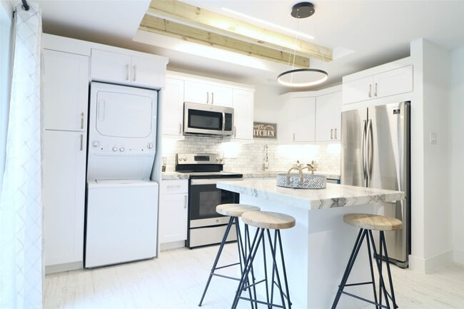 Photo - 412 Pacific St Unit 2G