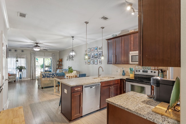 Photo - 2711 Bay Club Dr