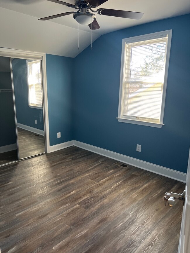 Photo - 3010 Virginia Ave