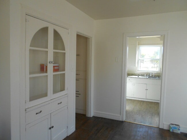 Photo - Pre-Leasing for Summer/Fall 2026 - 2/1 with hardwood floors