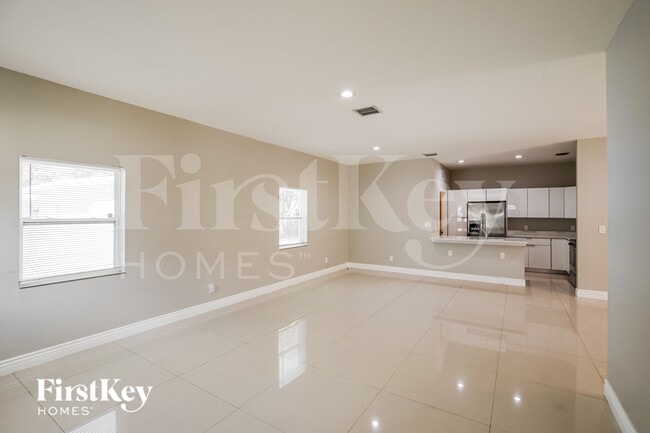 Photo - 2835 NW 14th St