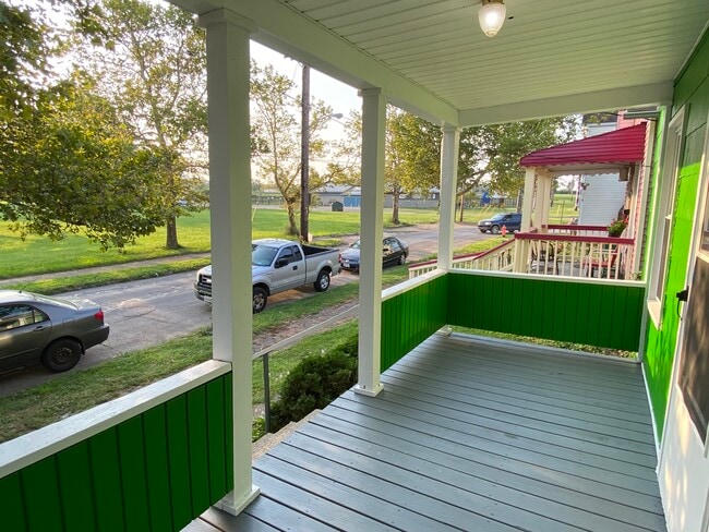 Photo - 271 Gift St.