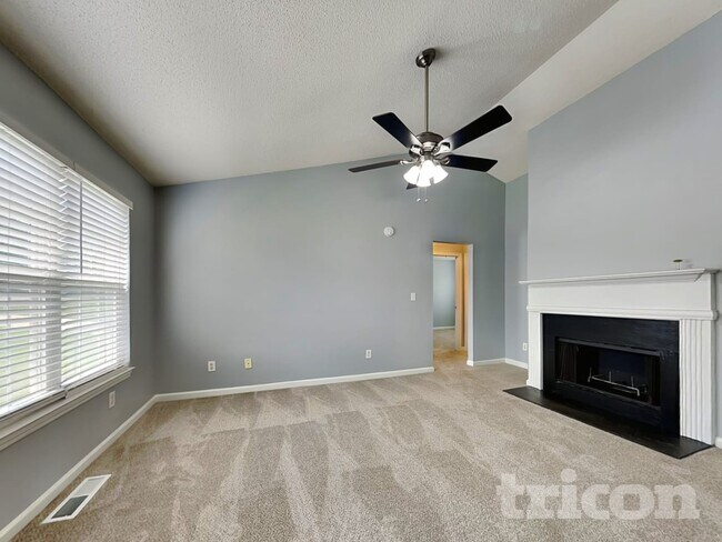 Photo - 29 Cedars Glen Cir