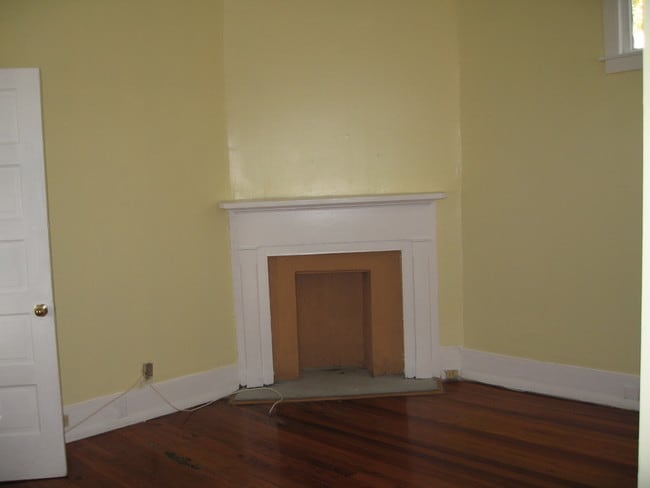 Photo - 187 Coming St Unidad A