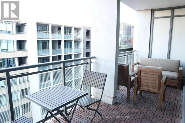 Photo - 30 Minowan Miikan Ln Unité 629