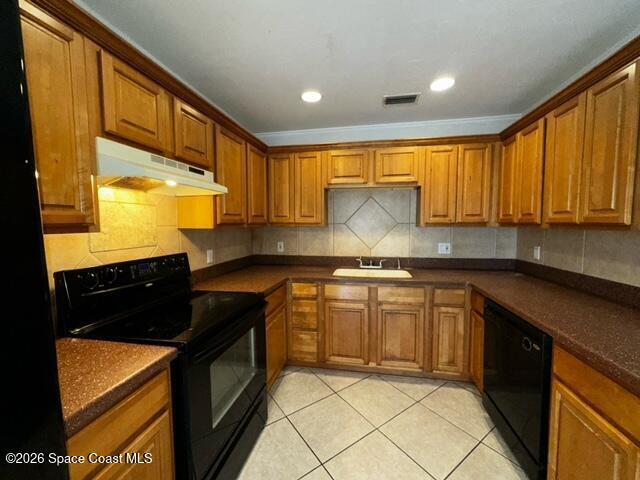 Photo - 184 Benchor Rd NW