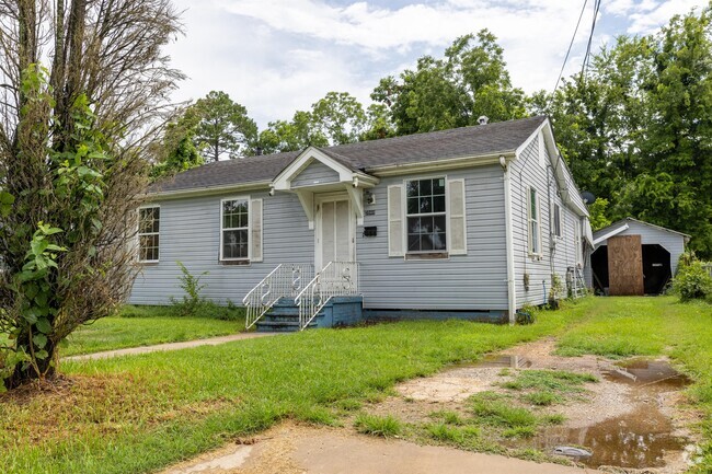 Building Photo - 3948 Carlton St Rental