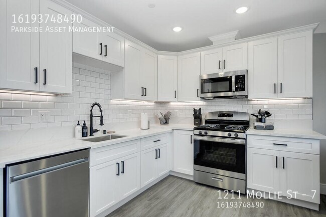 Photo - 1211 Mollie St Unit 7