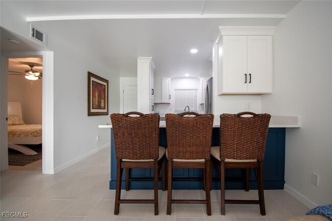 Photo - 16007 Davis Rd Unit 613