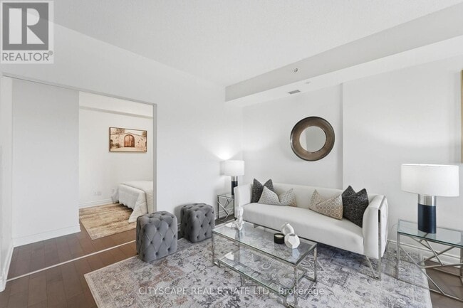 Photo - 3170 Erin Mills Pkwy Unit 429