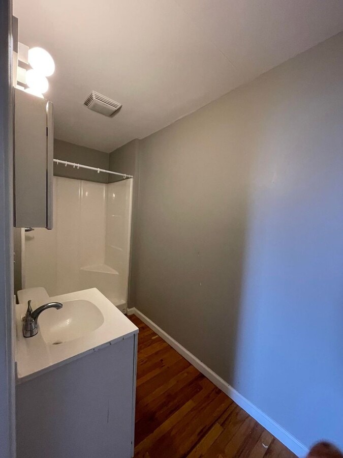 Photo - 130 W Kentucky Ave Unit A