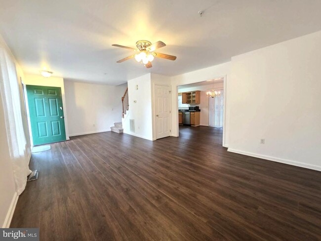 Photo - 1011 Granite Ct