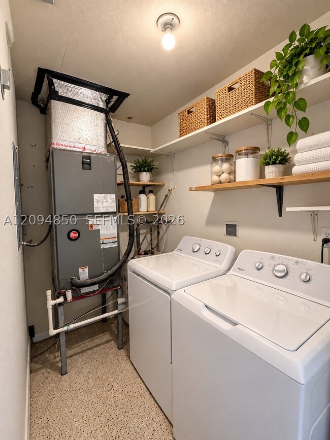 554 E 10th St Unit 554