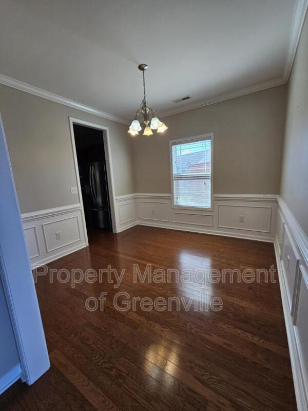 Photo - 695 Flintrock Dr