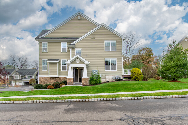 Photo - 16 Bristol Terrace Townhome