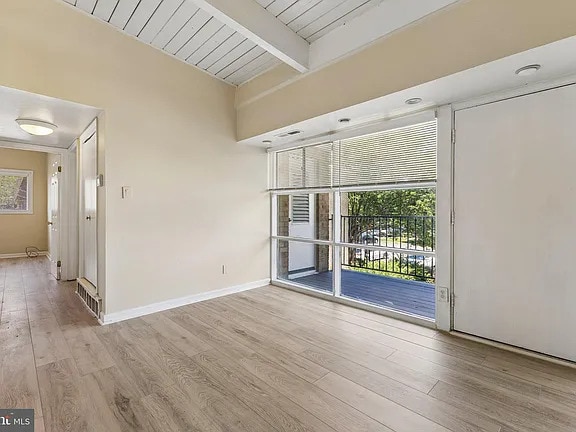 Building Photo - 4901 Americana Dr Unit TallTree South Condo