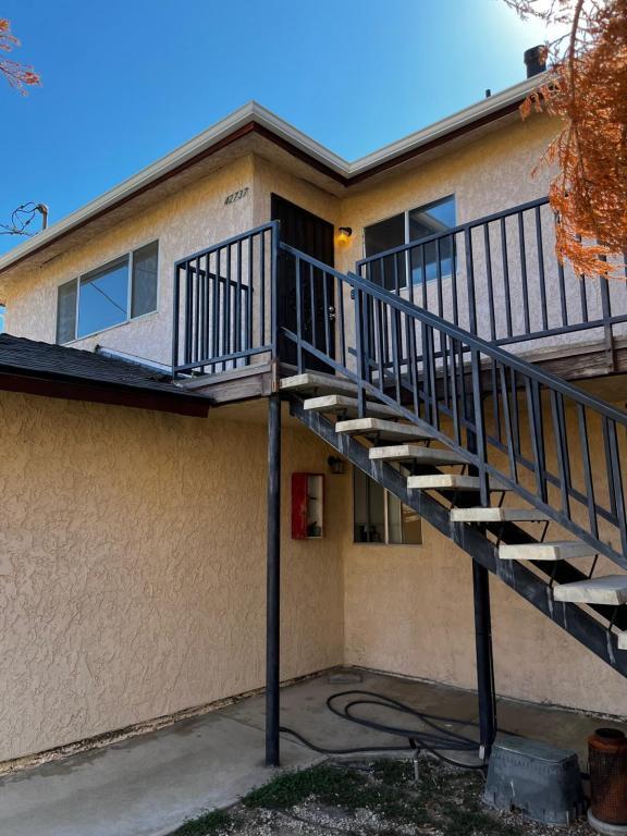 Photo - 42737 42nd St W