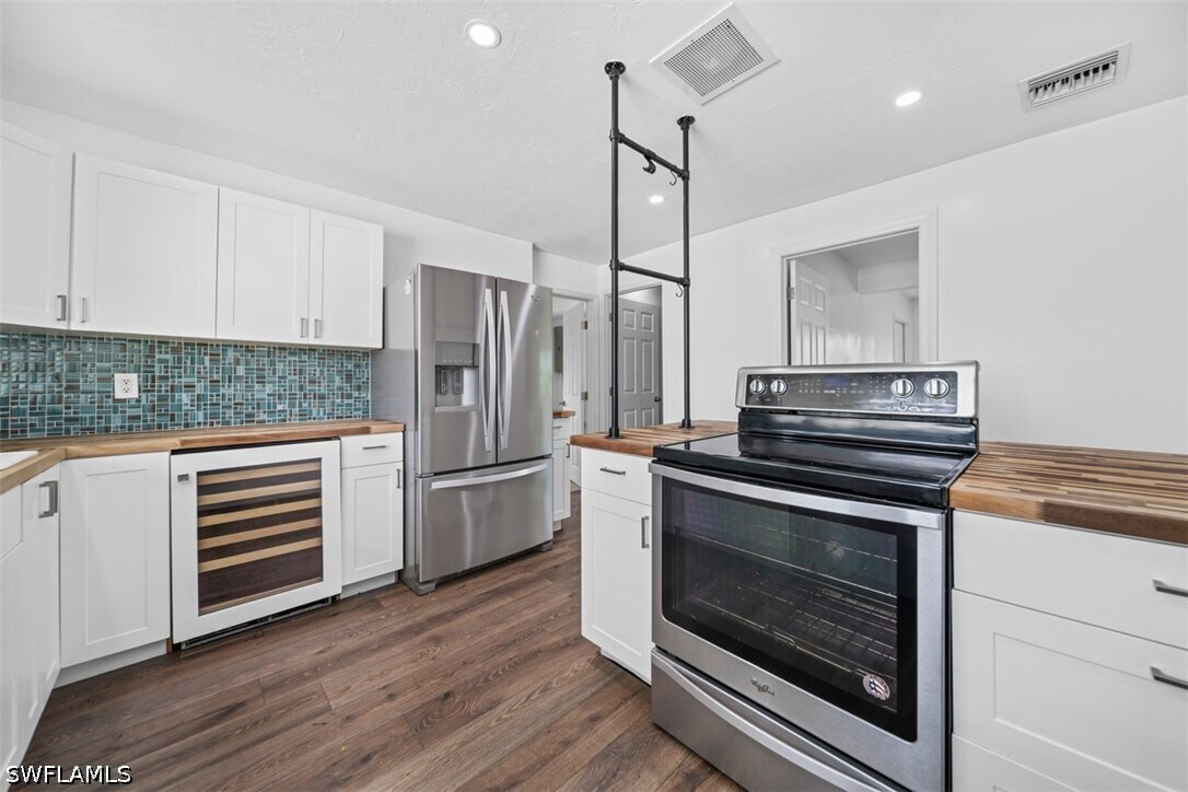 Photo - 5460 Bayshore Rd