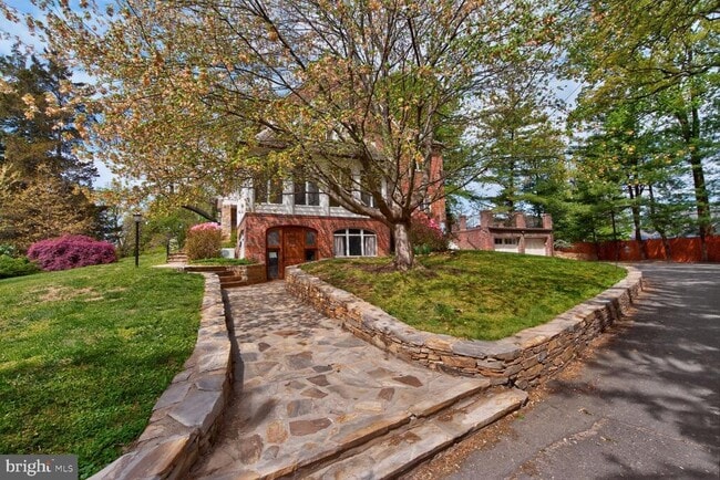 Photo - 5553 Little Falls Rd