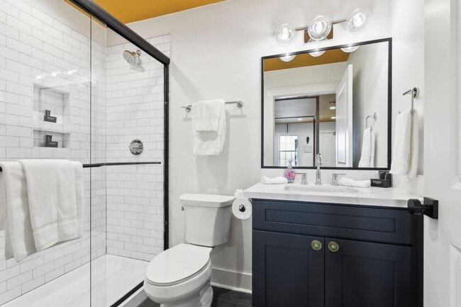 Photo - 1738 N Rampart St Unidad ID1368481P