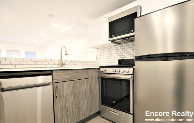 Photo - 27 Phillips St Unit 1