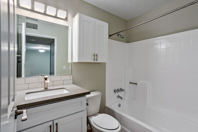 Photo - Altair Apartments