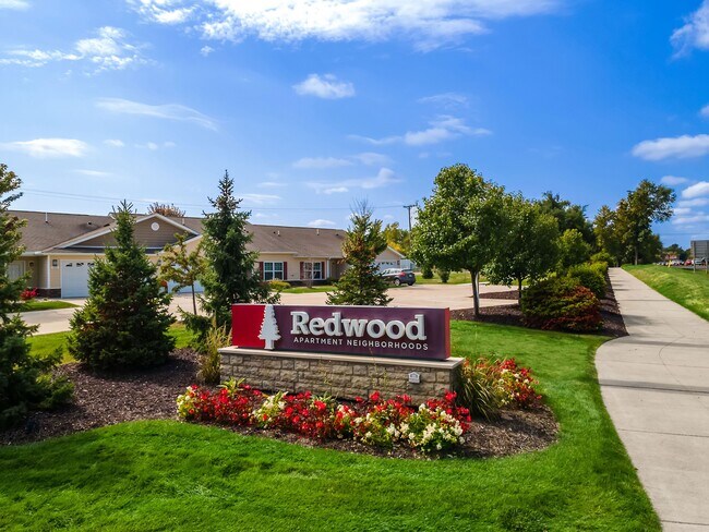 Photo - Redwood White Lake