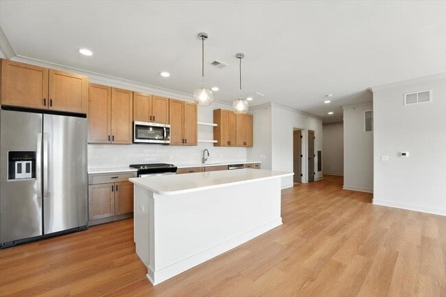 Photo - 440 N Ave E Unit 3C