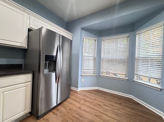 Photo - 5495 Hampton Ct