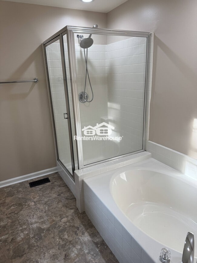 Photo - 8026 Stone Haven Dr