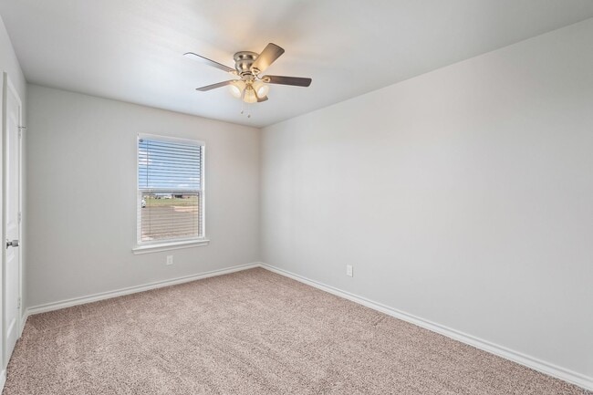 Photo - 8807 N County Rd 3200