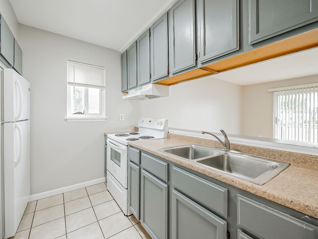 Photo - 1490 Nancywood Dr Unit Apt 12