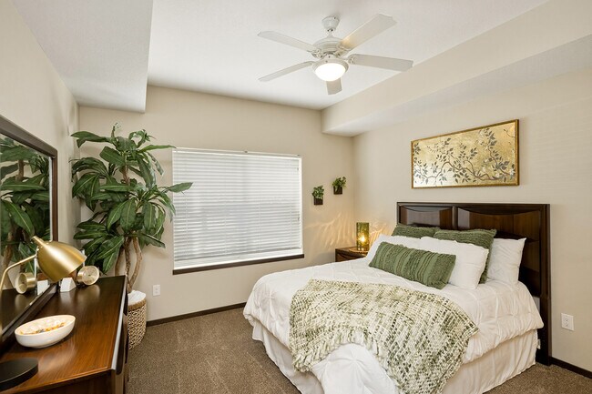 Sierra Pointe Apartments