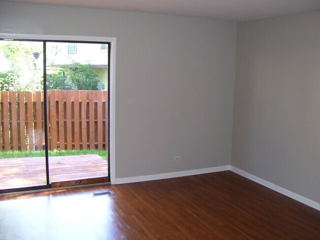 260 Juniper Ln