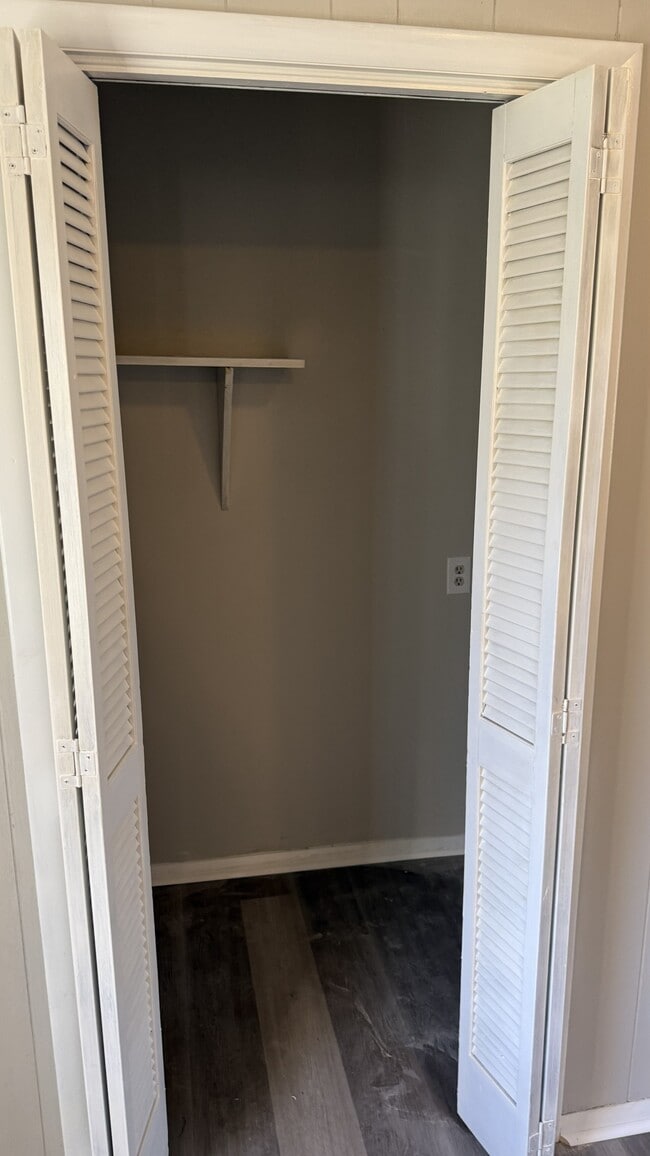 Photo - 1006 Pattie Ln