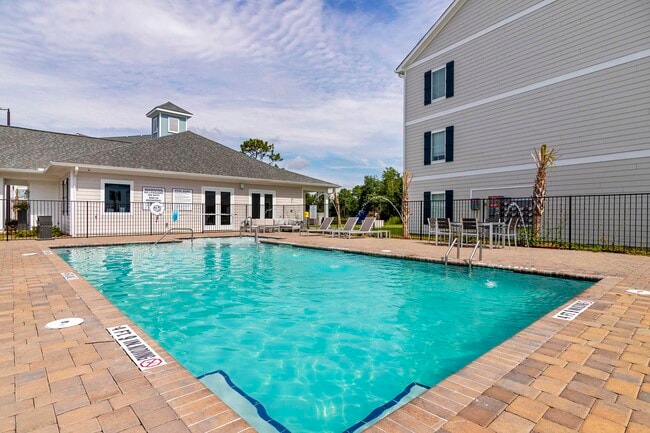 Photo - The Pointe Grand Apartment Homes