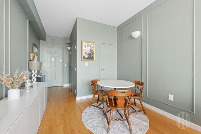 Photo - 352 Cathedral Pkwy Unit 12C