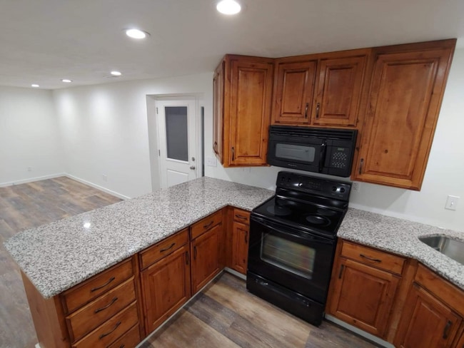 Photo - 1297 S 1050 W