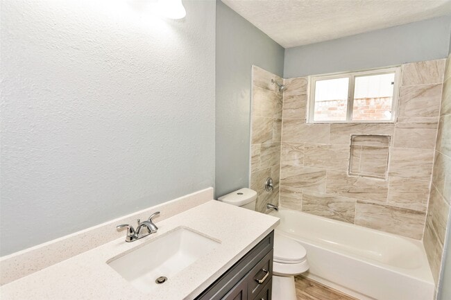 Photo - 16223 Brinkwood Dr